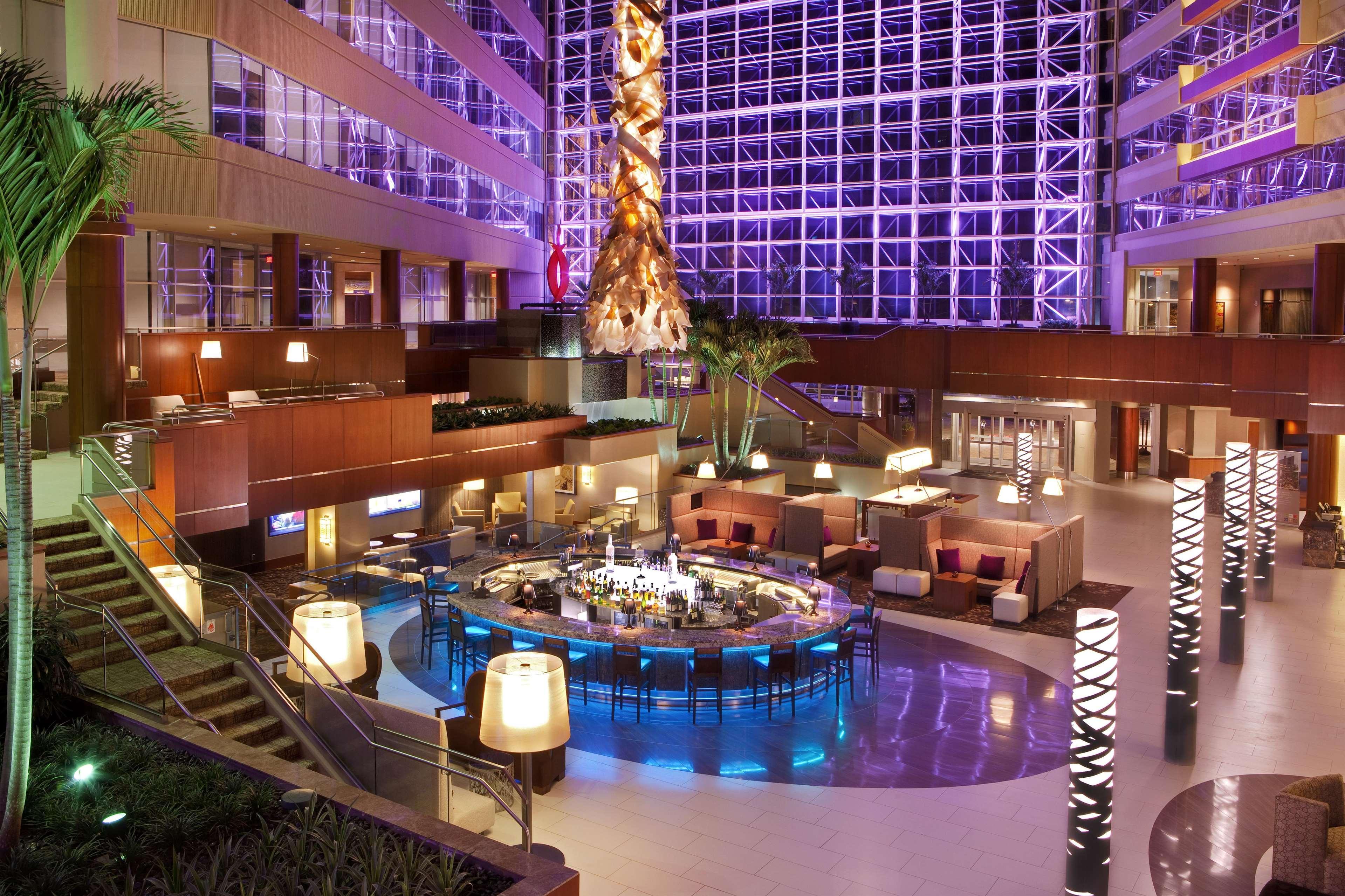 Hyatt Regency - Грінвілл Екстер'єр фото