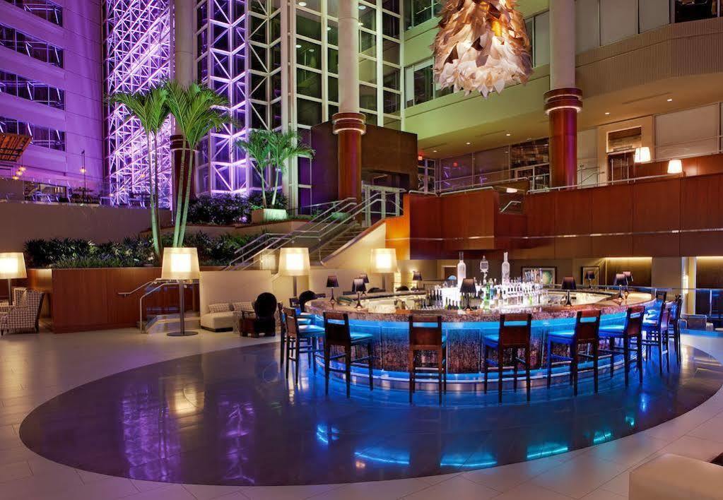 Hyatt Regency - Грінвілл Екстер'єр фото